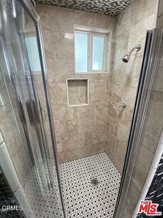 Detail Gallery Image 4 of 6 For 1726 W 37 Th Pl #2,  Los Angeles,  CA 90018 - 0 Beds | 1 Baths