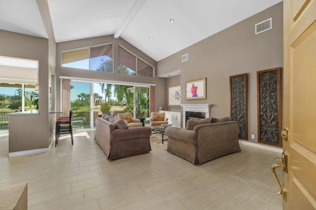 Image 14 of 42 For 53 Colonial Drive
