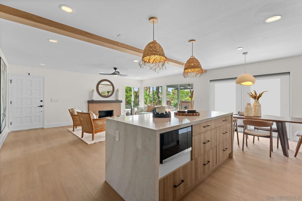 2543 Luciernaga St - photo 18