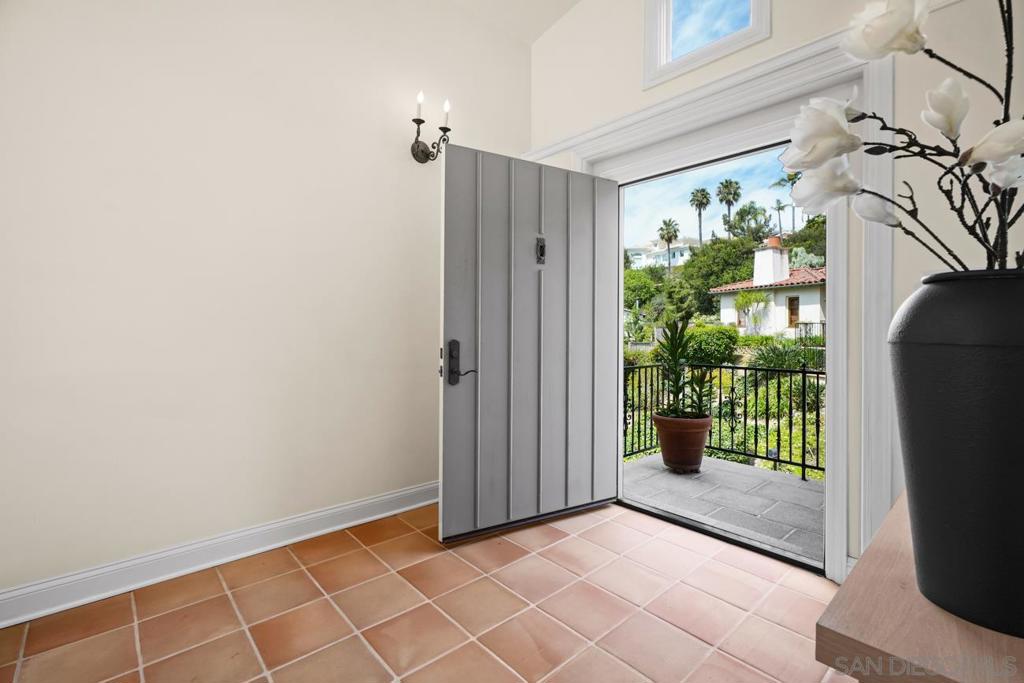 1631 Mimulus Way - photo 3