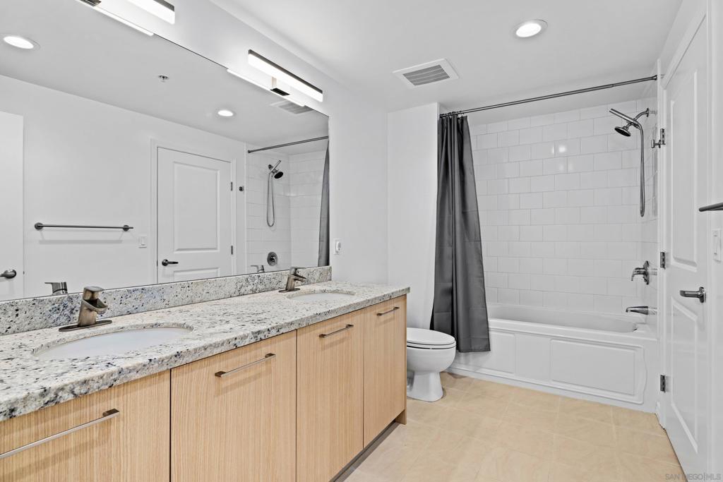 1431 Pacific Highway - photo 11