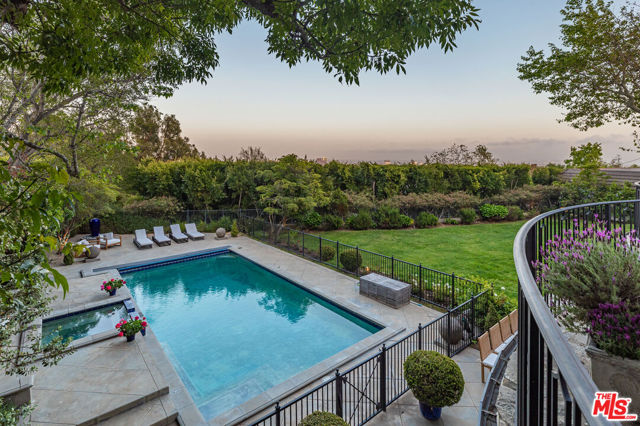 1756 Correa Way, Los Angeles CA: https://media.crmls.org/mediaz/37005d31-7e95-4947-b21d-f2464eed25fd.jpg