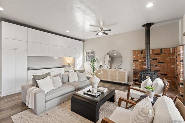 1701 Dayton Dr., Lemon Grove CA: https://media.crmls.org/mediaz/3700cf71-845a-4281-b8ae-3424d3a8855f.jpg