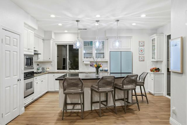 Detail Gallery Image 15 of 56 For 3593 Granite Court, Carlsbad,  CA 92010 - 4 Beds | 3 Baths