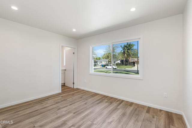 8751 Odessa Avenue, North Hills CA: https://media.crmls.org/mediaz/370138d0-d976-48f1-8d5c-0c75aa755655.jpg