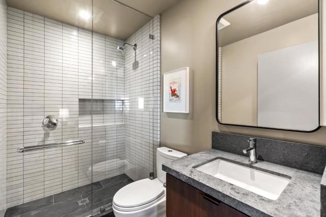 1122 W Cliff Drive, Santa Cruz CA: https://media.crmls.org/mediaz/37034665-d3ff-4d57-a13a-48abc08f5a0f.jpg