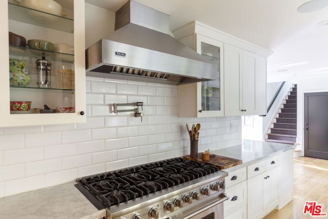2625 Nichols Canyon Road, Los Angeles CA: https://media.crmls.org/mediaz/3703dde5-f248-4c5b-87e3-6d35daf5ea9d.jpg