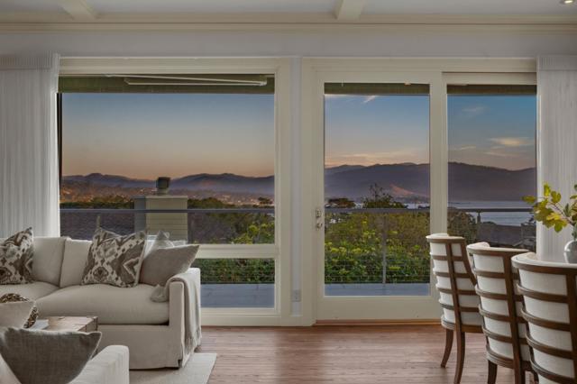 3307 17 Mile Drive, Pebble Beach CA: https://media.crmls.org/mediaz/3705b266-3bd2-4add-b1fa-29a9e2b8e2bc.jpg