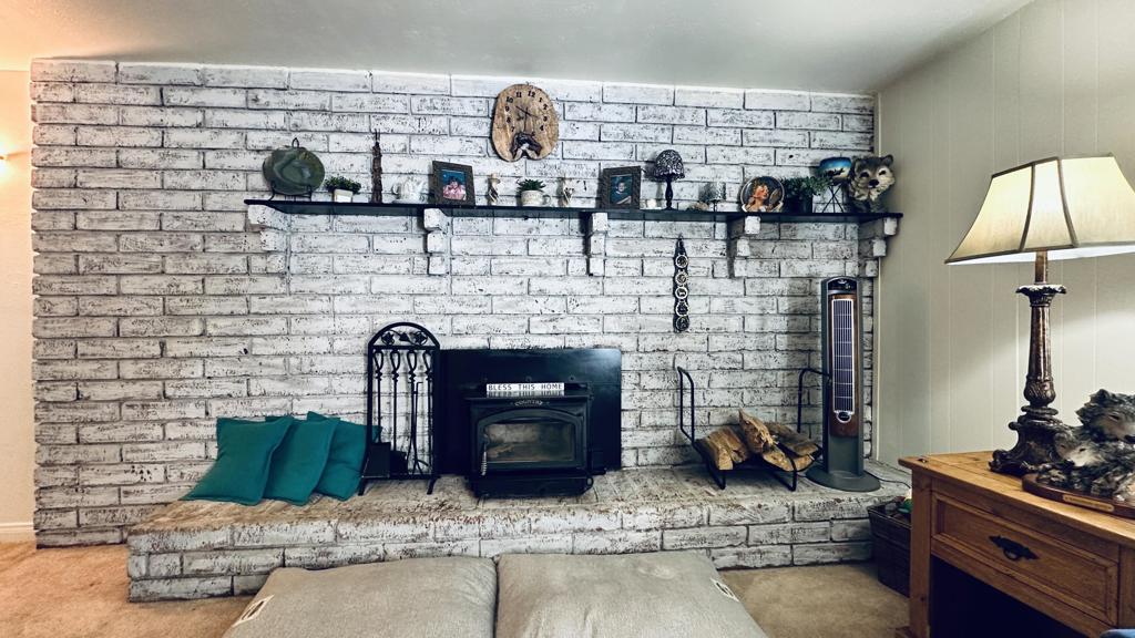 https://media.crmls.org/mediaz/370600b1-a486-440d-9e6e-18233e88e3e9.jpg?preset=X-Large