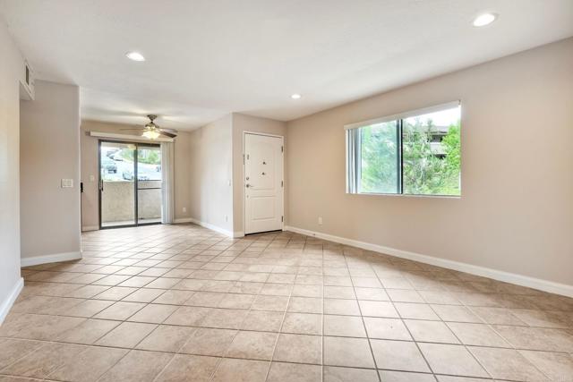 3796 San Ramon # 51, Oceanside, California 92057, 2 Bedrooms Bedrooms, ,1 BathroomBathrooms,Residential Lease,For Rent,3796 San Ramon # 51,CRNDP2506811