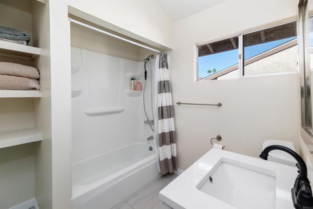 Detail Gallery Image 22 of 38 For 3004 La Costa Ave #B,  Carlsbad,  CA 92009 - 2 Beds | 2 Baths