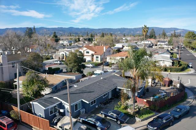 18940 Loree Avenue, Cupertino CA: https://media.crmls.org/mediaz/37088af3-e2bb-4759-b710-84e43bceb8d1.jpg