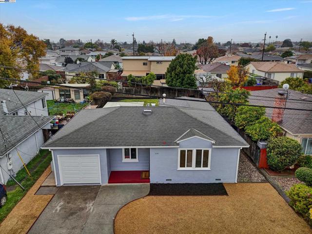 15377 Churchill St, San Leandro CA: https://media.crmls.org/mediaz/370895ce-b5c0-49f8-b869-1f5b579a25a1.jpg