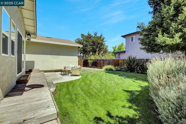 3958 W Las Positas Blvd, Pleasanton CA: https://media.crmls.org/mediaz/370986a9-b2e6-4baf-be11-a9972367ba99.jpg