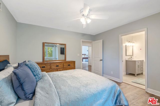 24901 Jim Bridger Road, Hidden Hills CA: https://media.crmls.org/mediaz/370987c9-d685-48a9-a7c8-f27cdc216040.jpg
