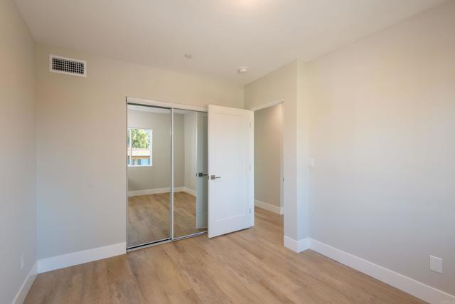 Detail Gallery Image 14 of 30 For 2067 El Camino Real, Oceanside,  CA 92054 - 2 Beds | 2 Baths