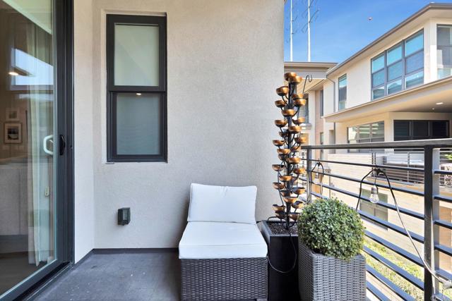 Detail Gallery Image 28 of 61 For 2816 via Alta Pl, San Diego,  CA 92108 - 2 Beds | 2/1 Baths