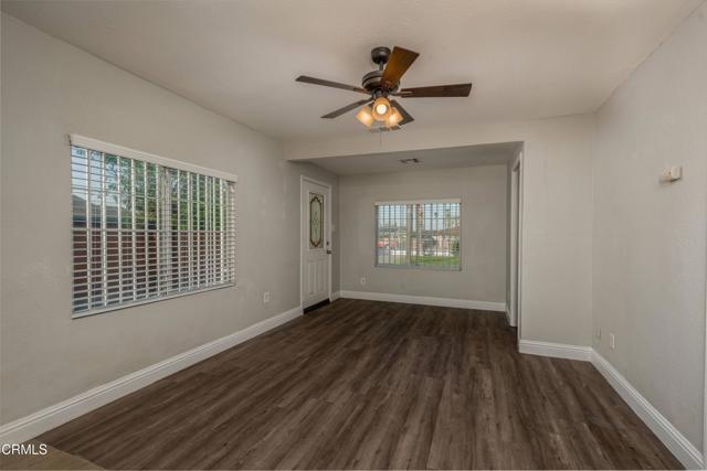 Detail Gallery Image 9 of 19 For 2213 Gage, Bakersfield,  CA 93305 - 2 Beds | 1 Baths
