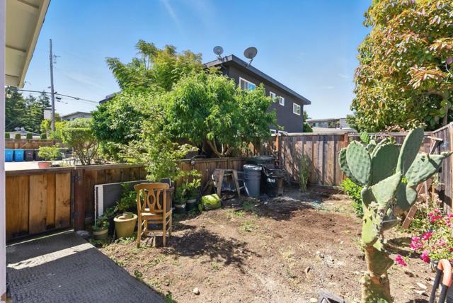 109 Dumbarton Avenue, Redwood City CA: https://media.crmls.org/mediaz/370c2787-e353-4d14-95fb-2762932e1f7e.jpg
