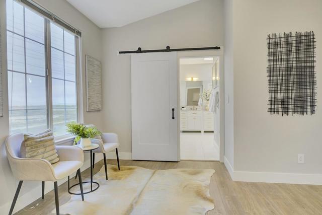 998 Governors Bay Drive, Redwood City CA: https://media.crmls.org/mediaz/370c3948-d476-4998-83f8-a0a6259095ed.jpg