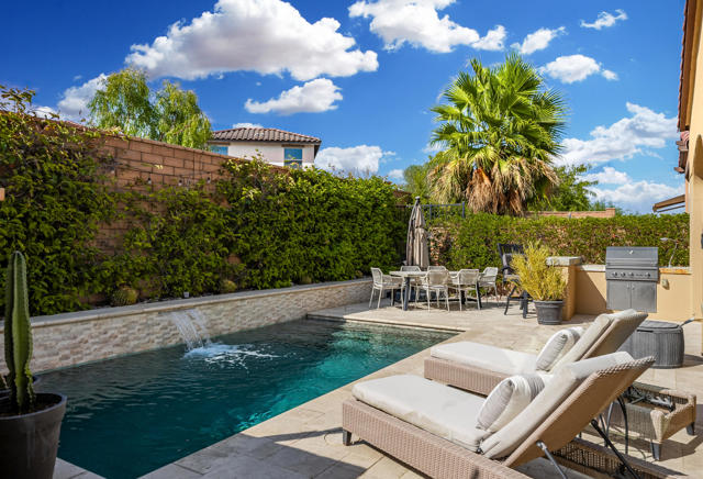 80450 Platinum Way, La Quinta CA: https://media.crmls.org/mediaz/370c6350-62cd-4ec1-9ac1-10c88583c35f.jpg