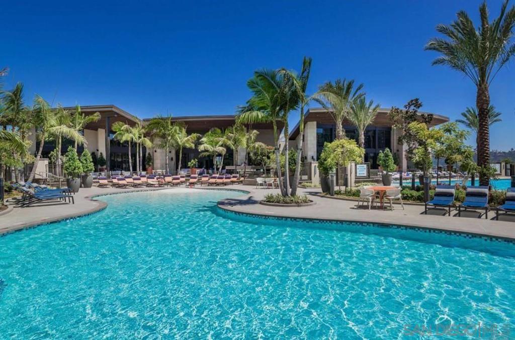 MLS #250036942SD image #44