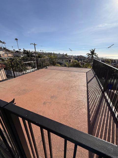 Detail Gallery Image 11 of 15 For 4571 Coronado Ave, San Diego,  CA 92107 - 1 Beds | 1 Baths