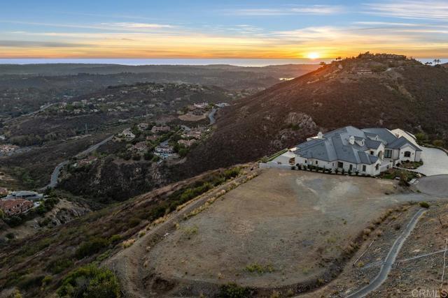 Detail Gallery Image 9 of 27 For 82 El Brazo, Rancho Santa Fe,  CA 92067 - – Beds | – Baths