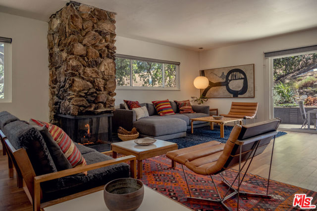 25166 Wheeler Road, Newhall CA: https://media.crmls.org/mediaz/370e4a8f-61d6-4594-9546-9d0e2d4ad929.jpg