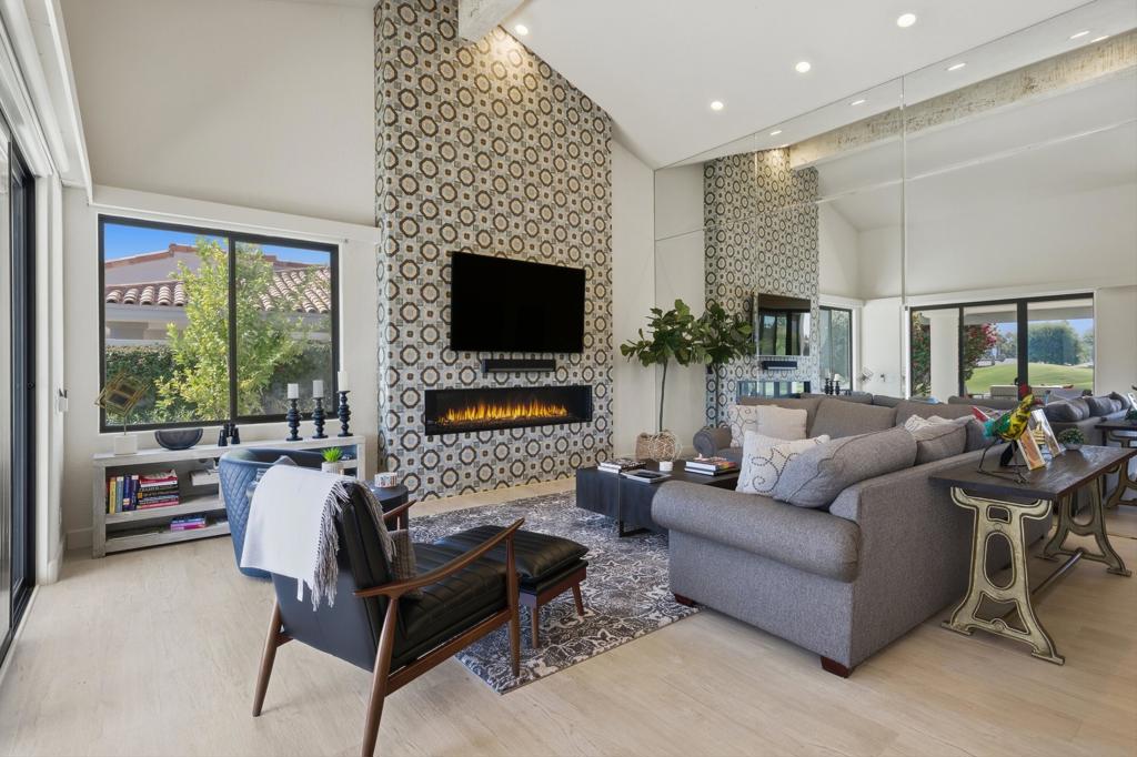 MLS #219138411DA image #11