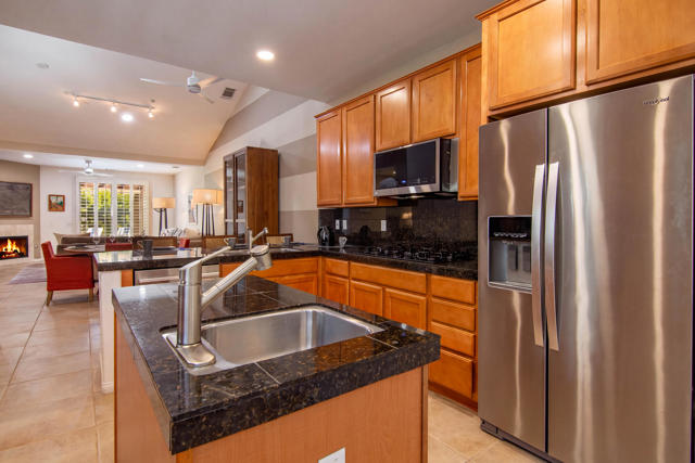 222 Canyon Circle N #5, Palm Springs, CA 92264