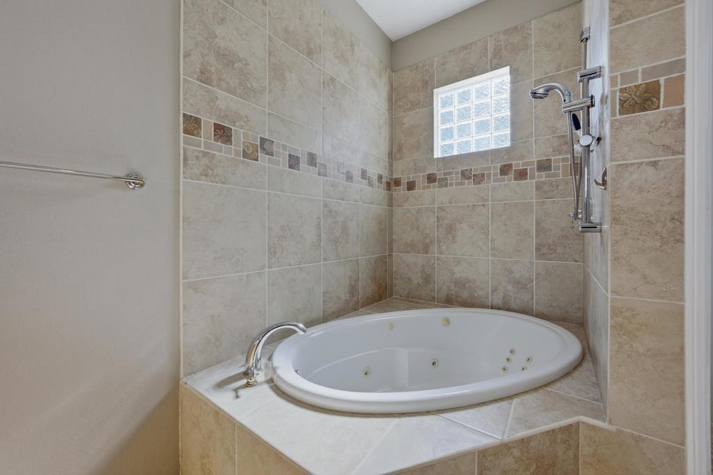 MLS #219137801DA image #29