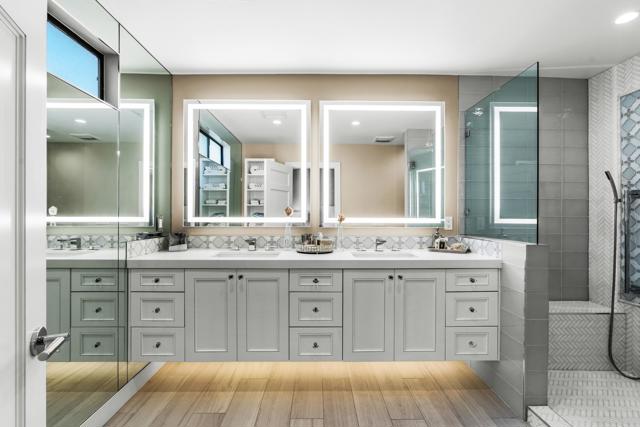 33 Medina Way, Rancho Mirage CA: https://media.crmls.org/mediaz/370fa4d4-c52e-4691-8828-d8a9da24fe9c.jpg