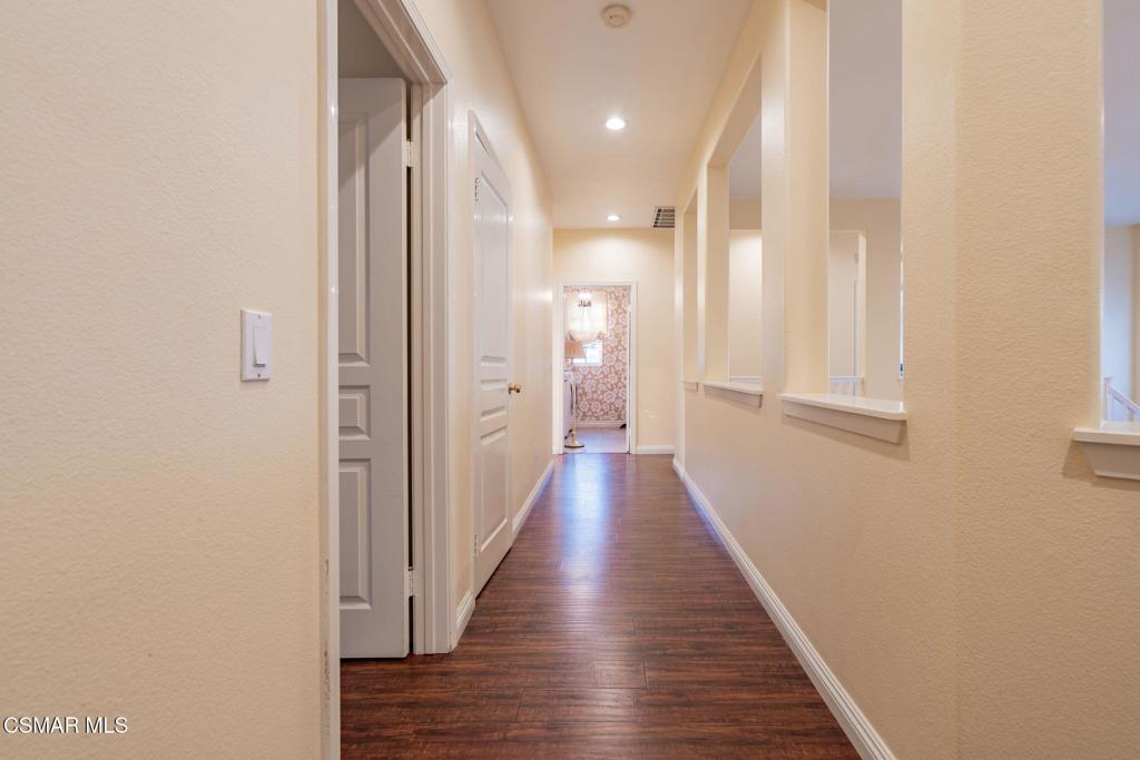 https://media.crmls.org/mediaz/371065ab-4d24-4733-90a7-e76afb3f56f0.jpg?preset=X-Large