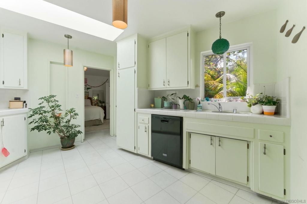 5920 La Jolla - photo 16