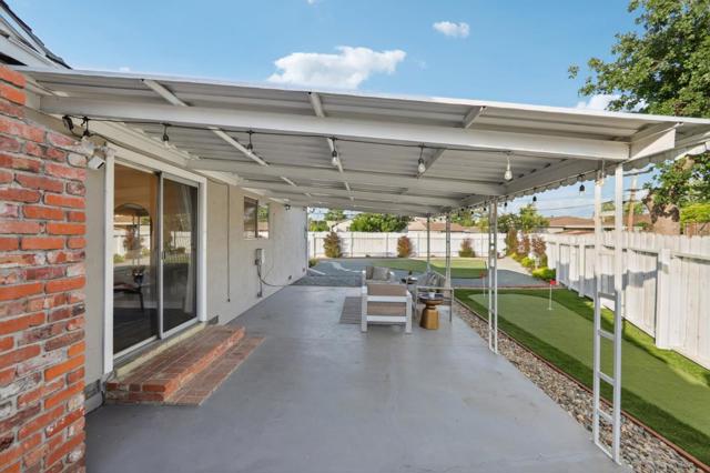 4273 Glazier Court, Concord CA: https://media.crmls.org/mediaz/3710e667-90db-44e5-bfcc-61503686d9ce.jpg