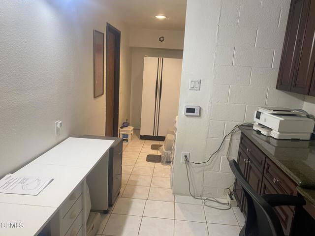 832 Magnolia Avenue, Pasadena CA: https://media.crmls.org/mediaz/3711045a-dbe9-42e5-9624-54ccc4d5b8c8.jpg