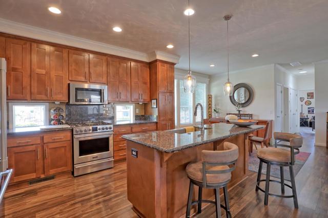 278 Summer Circle, Morgan Hill CA: https://media.crmls.org/mediaz/3711288c-ccbb-4f8c-ac50-0a20344bb8e1.jpg