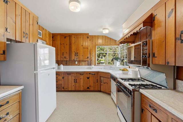 Detail Gallery Image 18 of 69 For 51 Rancho Rd, Sierra Madre,  CA 91024 - 3 Beds | 3/1 Baths