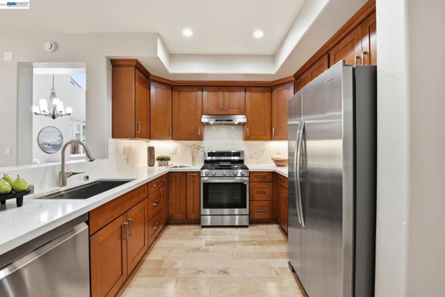 Image 16 of 55 For 15518 Harbor Way