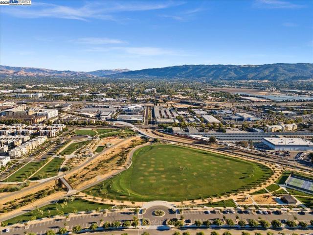 6017 Basaltina Pl, Dublin CA: https://media.crmls.org/mediaz/37137c04-c829-4d8a-8fce-89686ea9301d.jpg