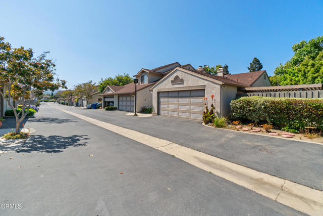 447 Ute Lane, Ventura CA: https://media.crmls.org/mediaz/3713fc08-d291-44fc-b287-f9bcfa7d09b2.jpg