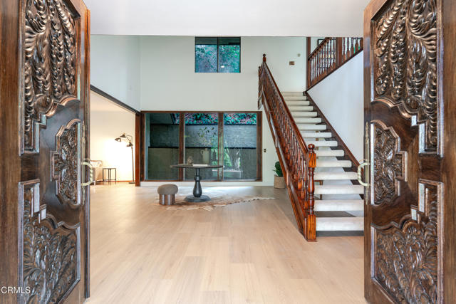 Detail Gallery Image 4 of 32 For 1327 S Hollencrest Dr, West Covina,  CA 91791 - 4 Beds | 4 Baths
