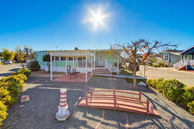 Detail Gallery Image 5 of 67 For 200 N El Camino Real #410,  Oceanside,  CA 92058 - 2 Beds | 2 Baths