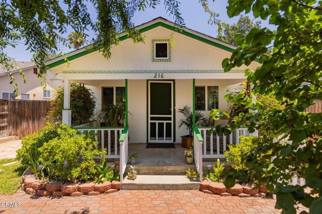 216 N Fulton Street, Ojai CA: https://media.crmls.org/mediaz/37154ba0-087f-403c-ab98-882d243f9a08.jpg