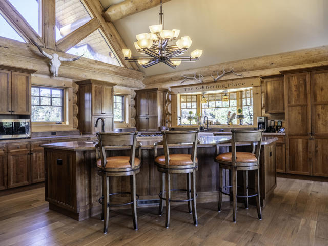 61072 Devils Ladder Road, Mountain Center CA: https://media.crmls.org/mediaz/3716070c-63a9-4743-9674-04d3c079553d.jpg