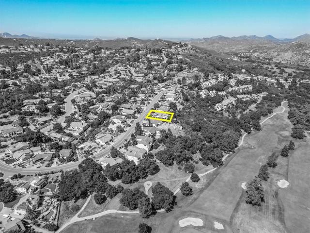 15549 Vista Vicente Dr, Ramona CA: https://media.crmls.org/mediaz/371630ca-40e6-4647-afde-7c8d0d8e57ef.jpg