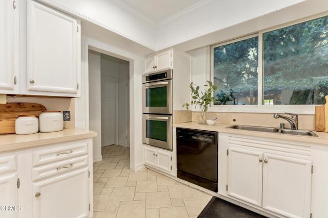 Detail Gallery Image 12 of 61 For 1112 Oxford Rd, San Marino,  CA 91108 - 4 Beds | 3 Baths