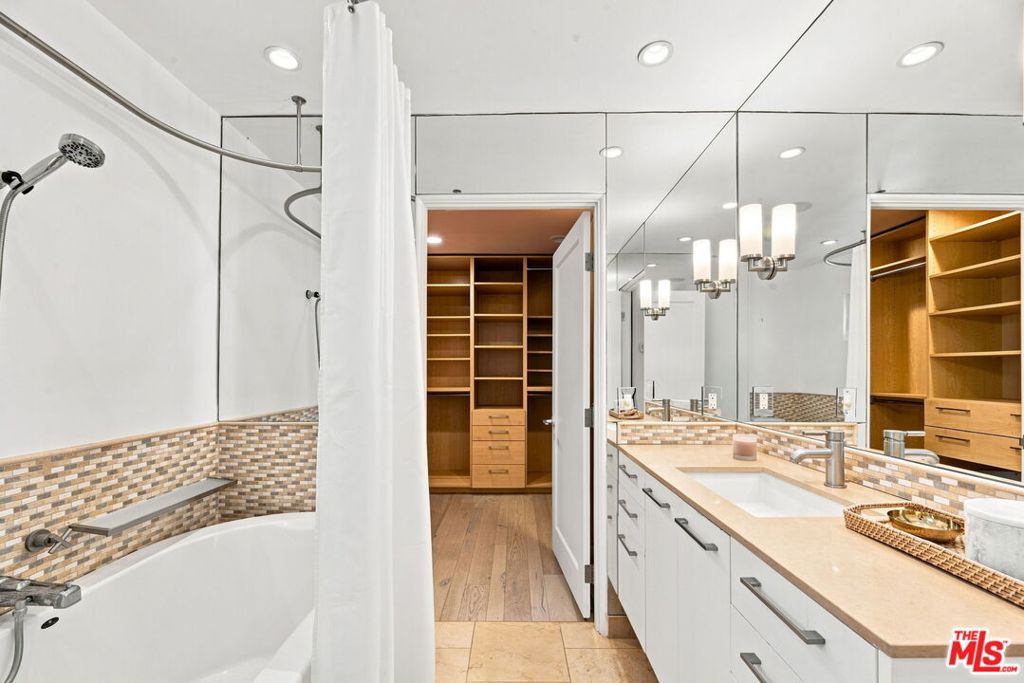 MLS #26875609 image #8