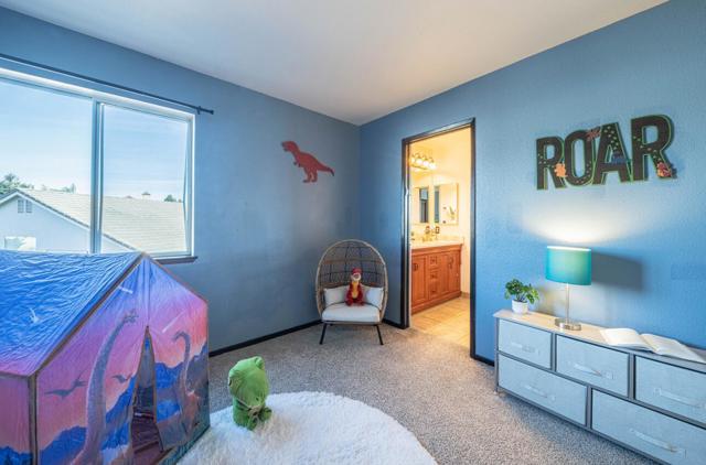 1829 Delancey Drive, Salinas CA: https://media.crmls.org/mediaz/37189d1f-861d-49f6-bb49-fbb71b85b35e.jpg